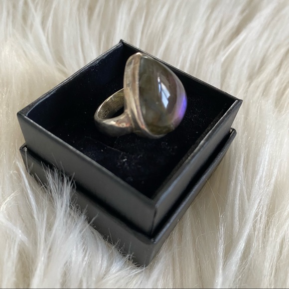 *PURPLE FLASH* Labradorite in Sterling Silver Ring - Picture 8 of 8